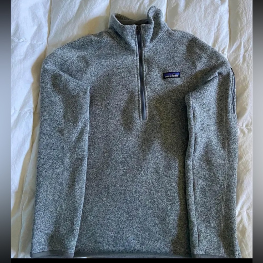 Women’s Patagonia Quarter Zip (M)
